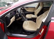 Tesla Model S 12