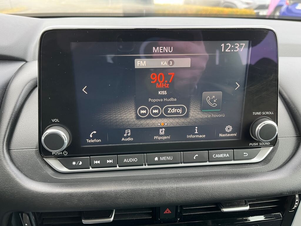 Nissan Qashqai SUV 1,3 l 116 kw