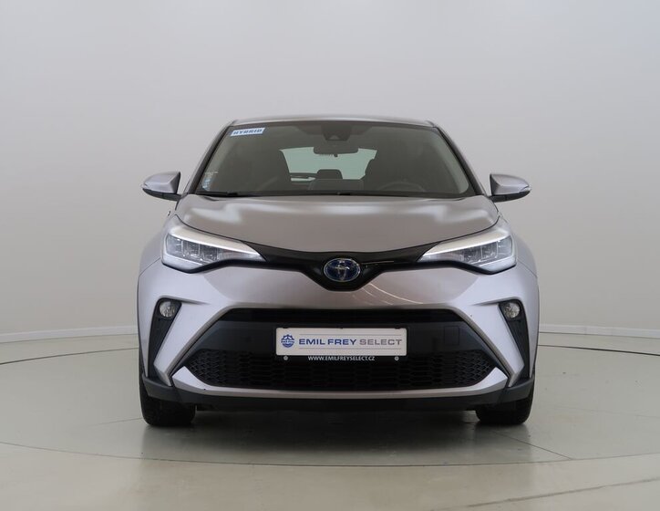 Toyota C-HR SUV / Terénní 1,8 l 72 kw