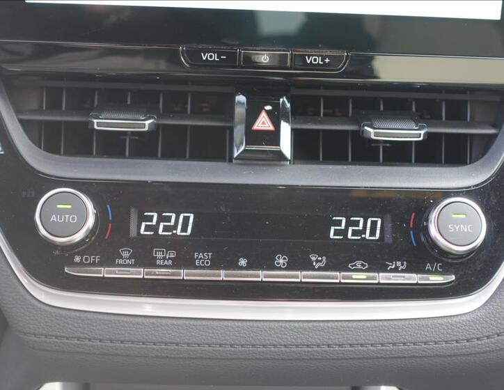 Toyota Corolla Cross 21