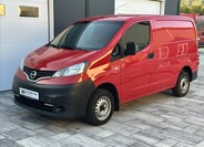 Nissan NV200 10