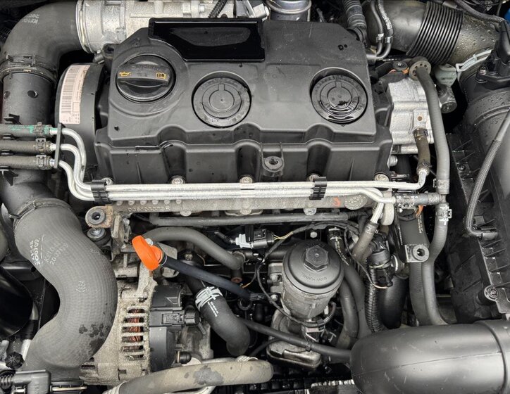 Volkswagen Touran MPV 1,9 l 77 kw