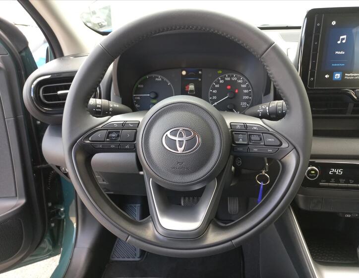 Toyota Yaris 15