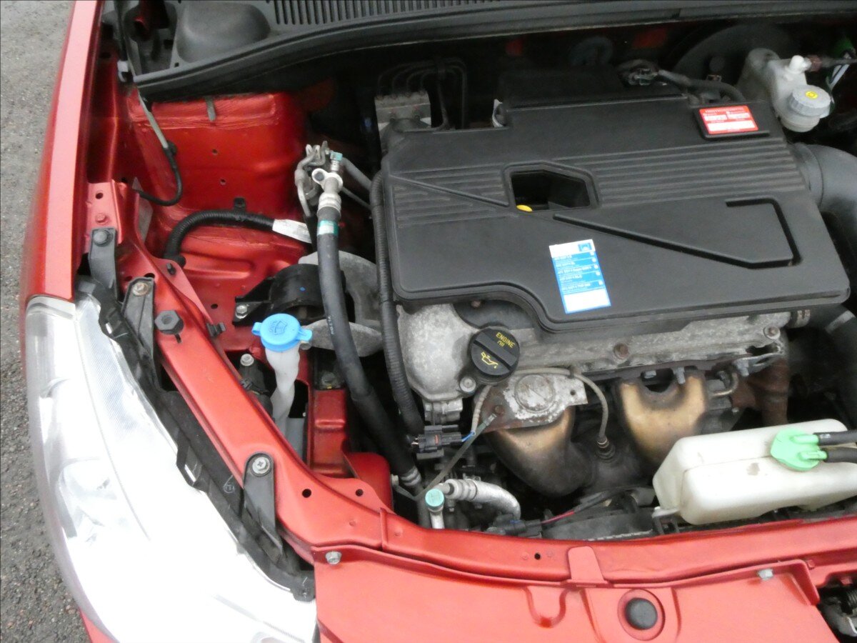 Suzuki SX4 Hatchback 1,6 l 79 kw