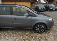 Opel Zafira 4