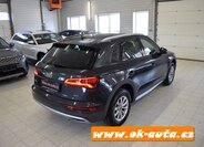 Audi Q5 SUV 2,0 l 0