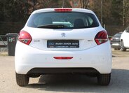 Peugeot 208 Hatchback 1,2 l 60 kw
