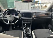 Volkswagen T-Roc 10