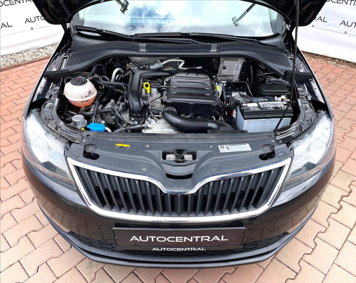 Škoda Rapid Hatchback 999,0 70 kw