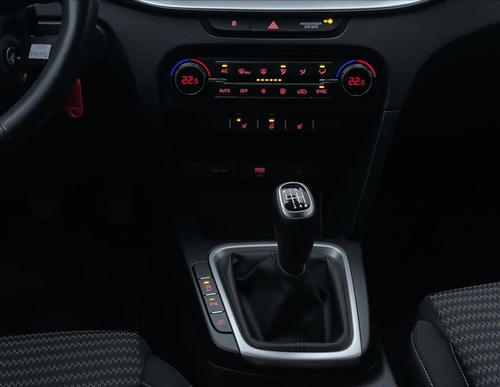 KIA Ceed Hatchback 998,0 74 kw