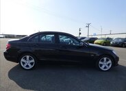 Mercedes-Benz Třídy C Sedan / Limuzína 2,1 l 88 kw