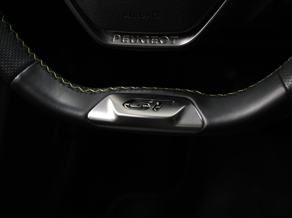 Peugeot 208 Hatchback 1,2 l 74 kw