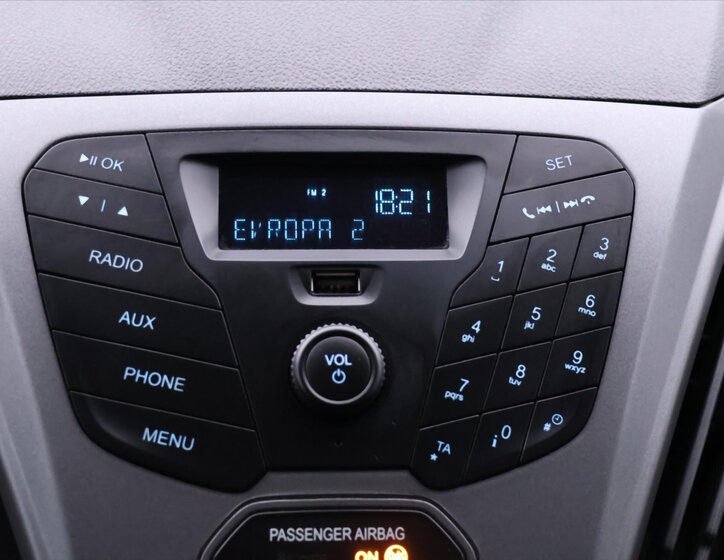 Ford Transit Custom Kombi 2,0 l 77 kw