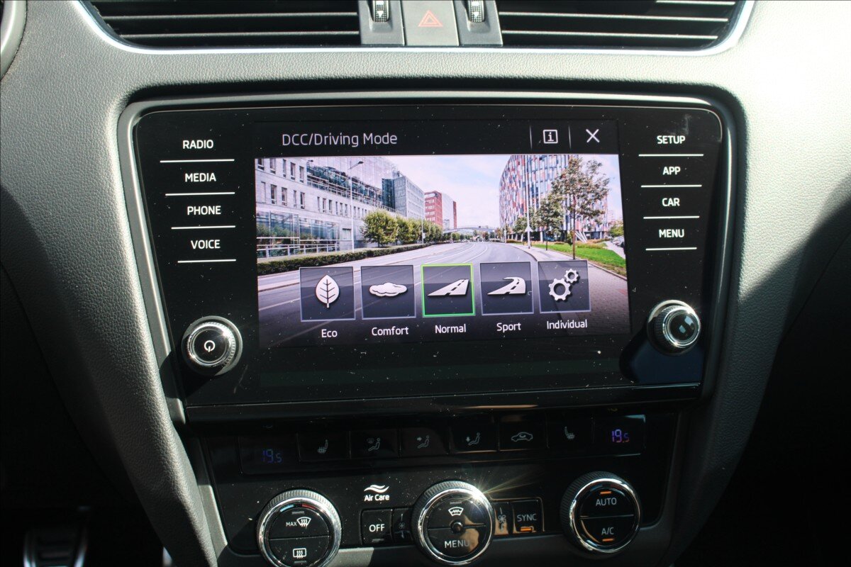 Škoda Octavia Kombi 2,0 l 135 kw