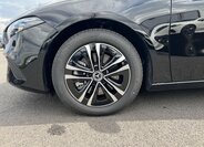 Mercedes-Benz Třídy A Hatchback 1,3 l 120 kw