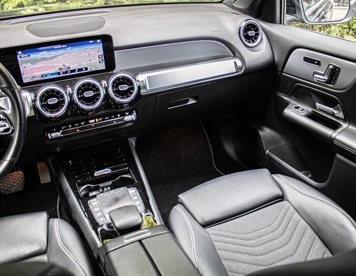 Mercedes-Benz GLB SUV / Terénní 2,0 l 110 kw