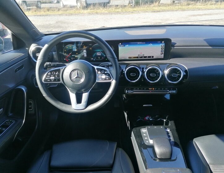 Mercedes-Benz CLA Kombi 2,0 l 110 kw