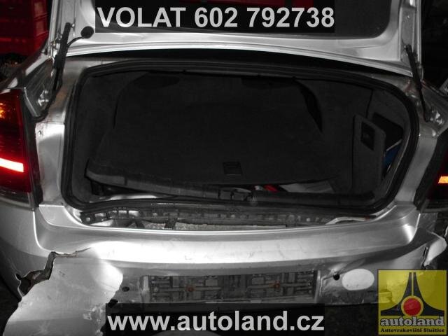 Opel Vectra Sedan 2,2 l 0