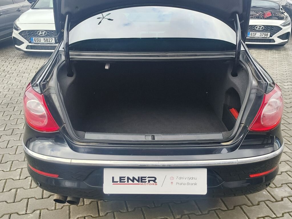 Volkswagen Passat CC Kupé 1,8 l 118 kw