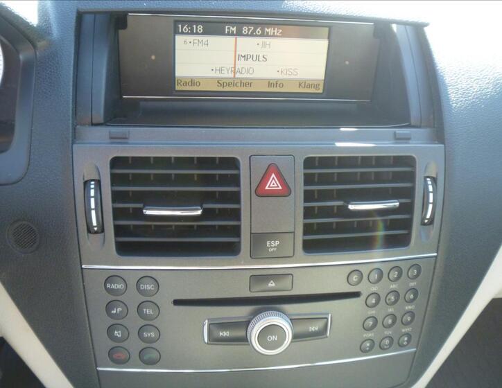 Mercedes-Benz Třídy C Kombi 2,1 l 100 kw