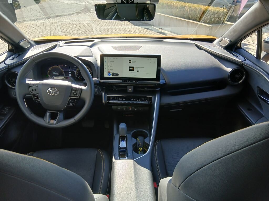 Toyota C-HR SUV / Terénní 2,0 l 112 kw