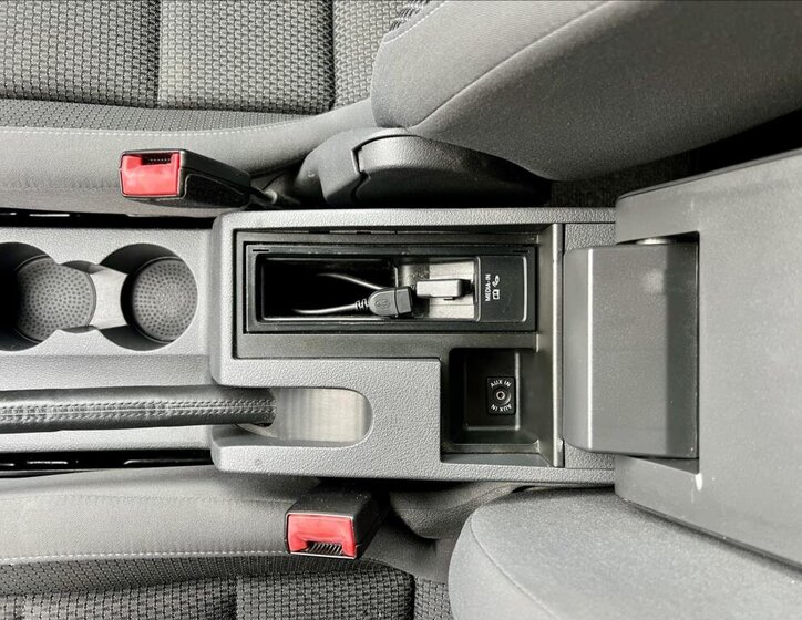 Volkswagen Touran MPV 1,6 l 77 kw