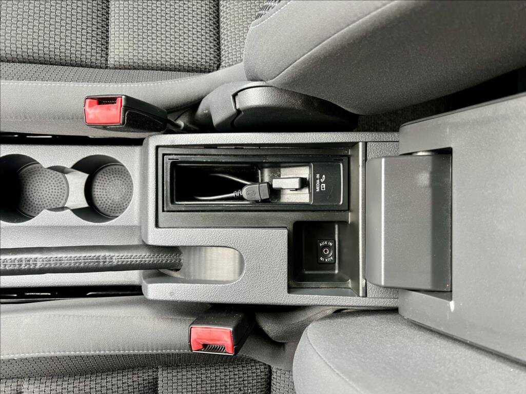 Volkswagen Touran MPV 1,6 l 77 kw