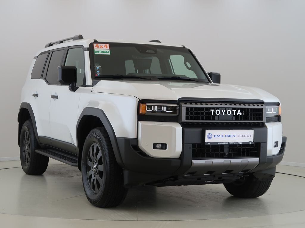 Toyota Land Cruiser SUV 2,8 l 151 kw