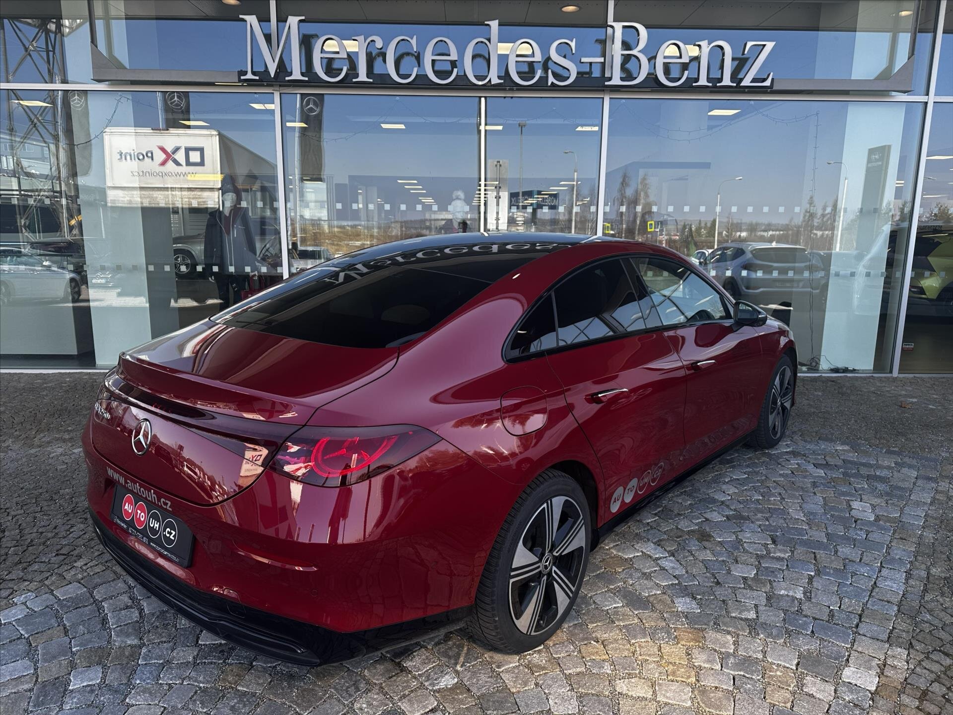 Mercedes-Benz CLA Sedan / Limuzína 0,0 200 kw