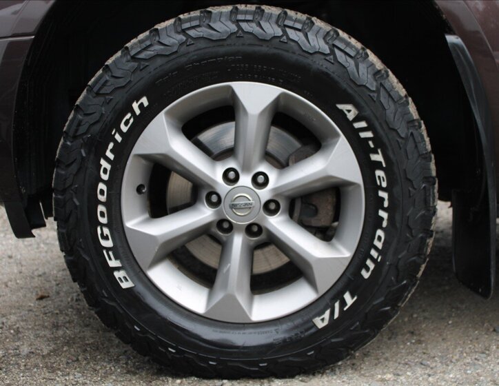 Nissan Pathfinder 34