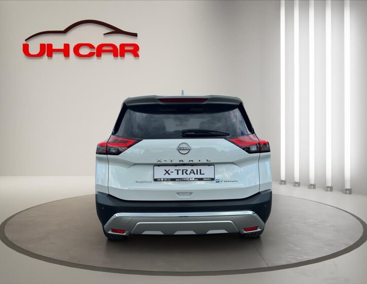 Nissan X-Trail SUV / Terénní 1,5 l 116 kw
