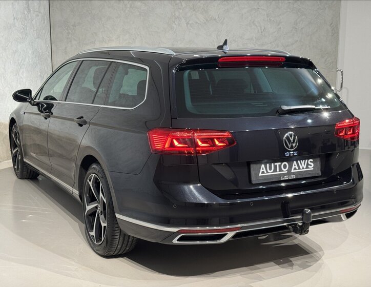 Volkswagen Passat Kombi 1,4 l 160 kw