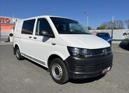 Volkswagen Transporter Kombi 2,0 l 62 kw