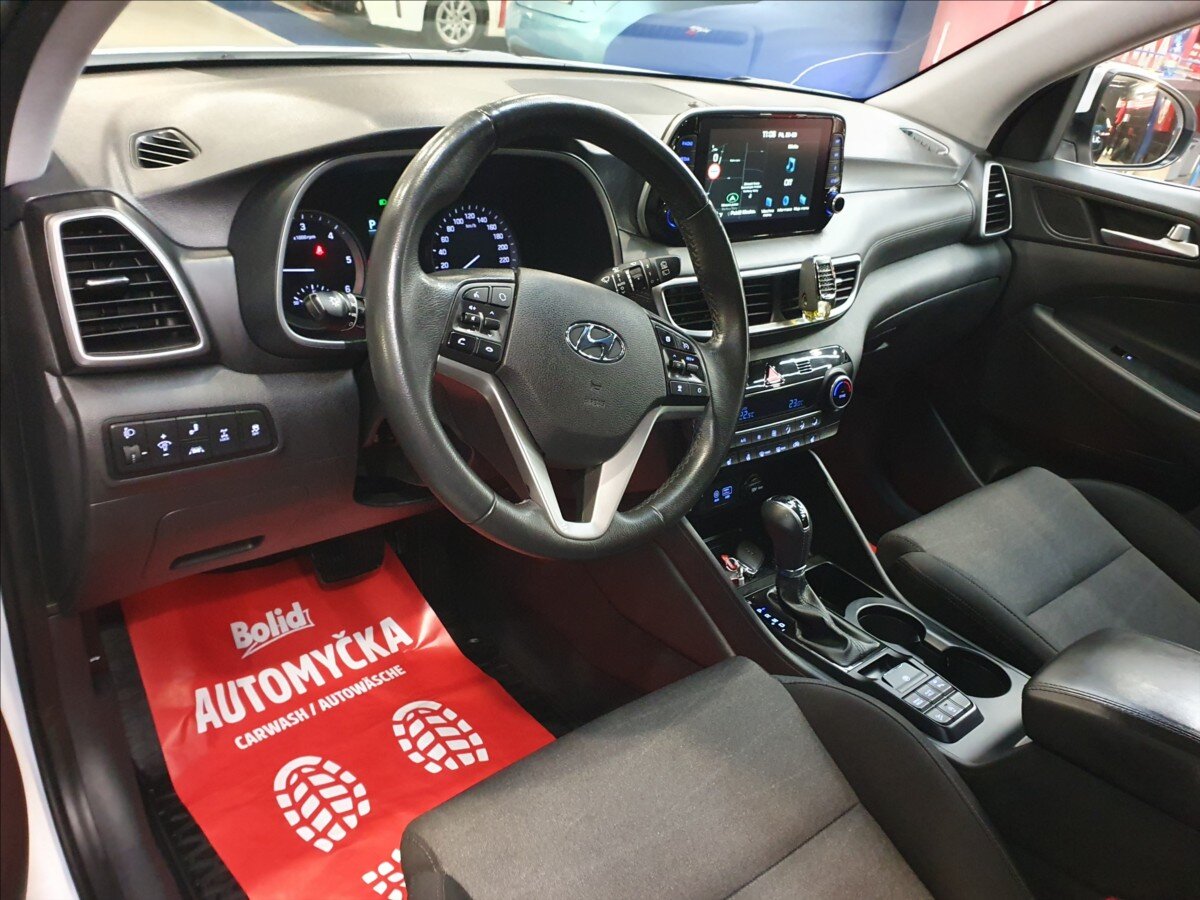 Hyundai Tucson SUV / Terénní 1,6 l 100 kw