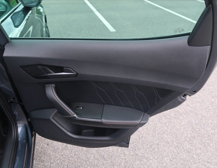 Cupra Formentor SUV / Terénní 2,0 l 140 kw