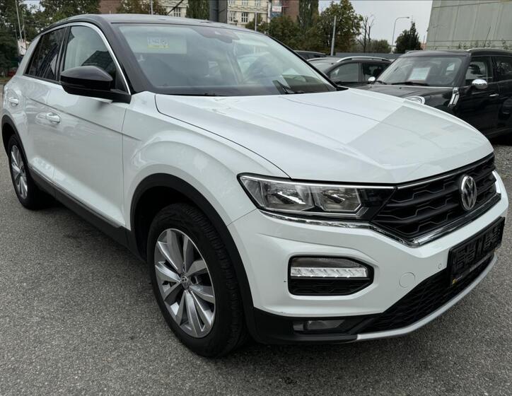Volkswagen T-Roc 14