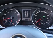 Volkswagen Passat Sedan / Limuzína 1,4 l 110 kw