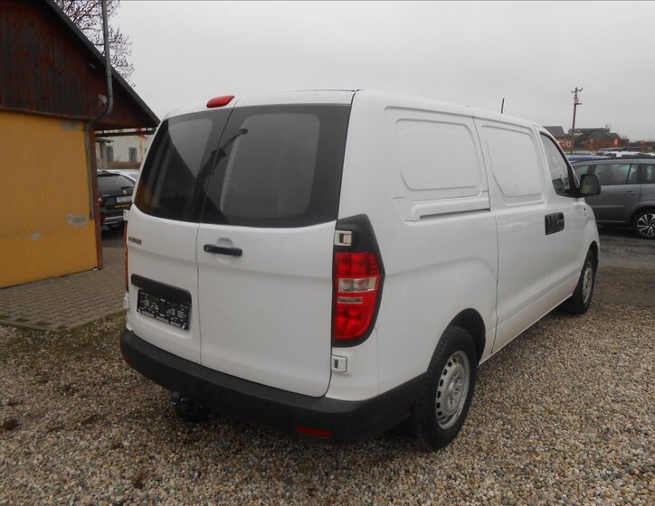 Hyundai H 1 Ostatní 2,5 l 85 kw