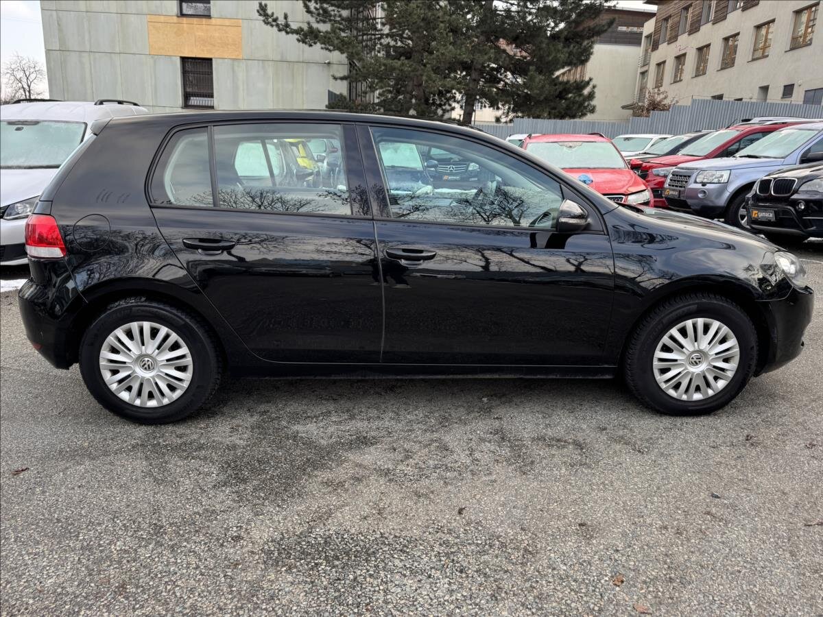 Volkswagen Golf Hatchback 1,6 l 77 kw