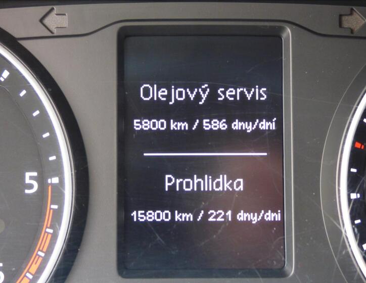 Volkswagen Caravelle 22