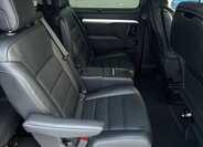 Peugeot Traveller 11