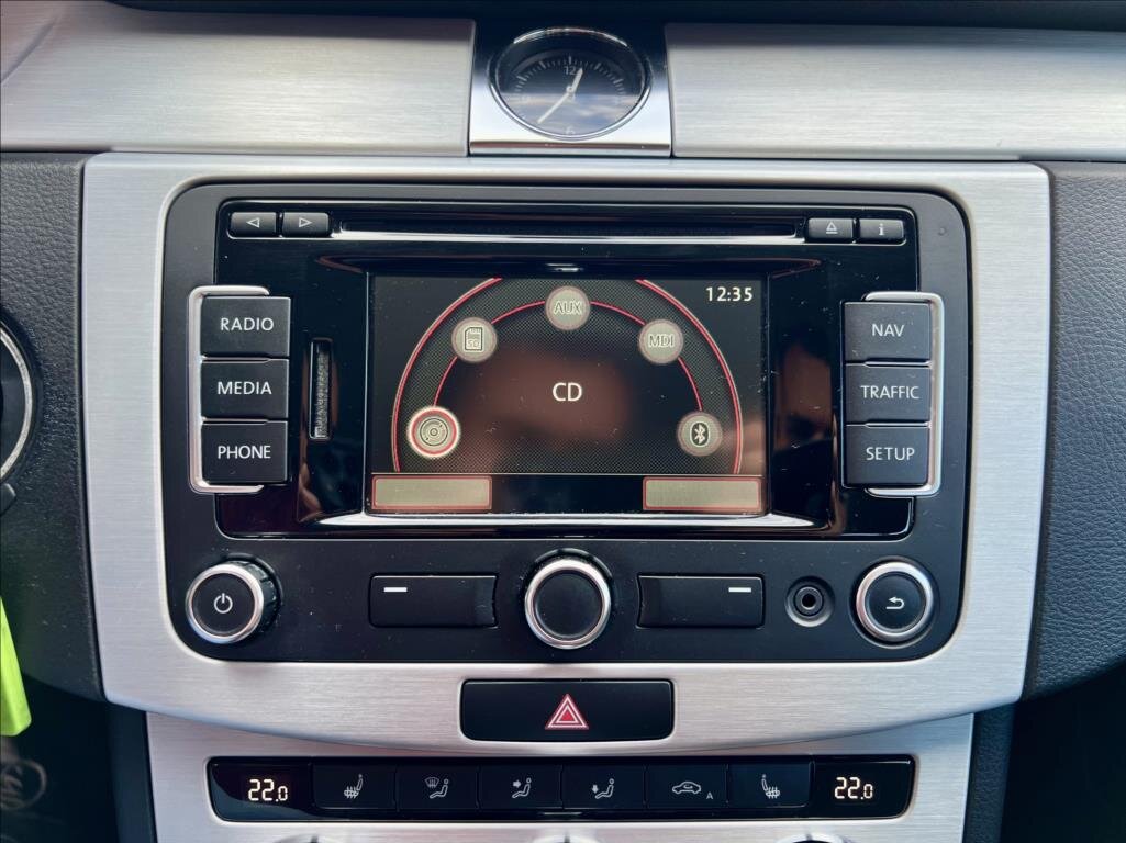 Volkswagen Passat Kombi 2,0 l 103 kw