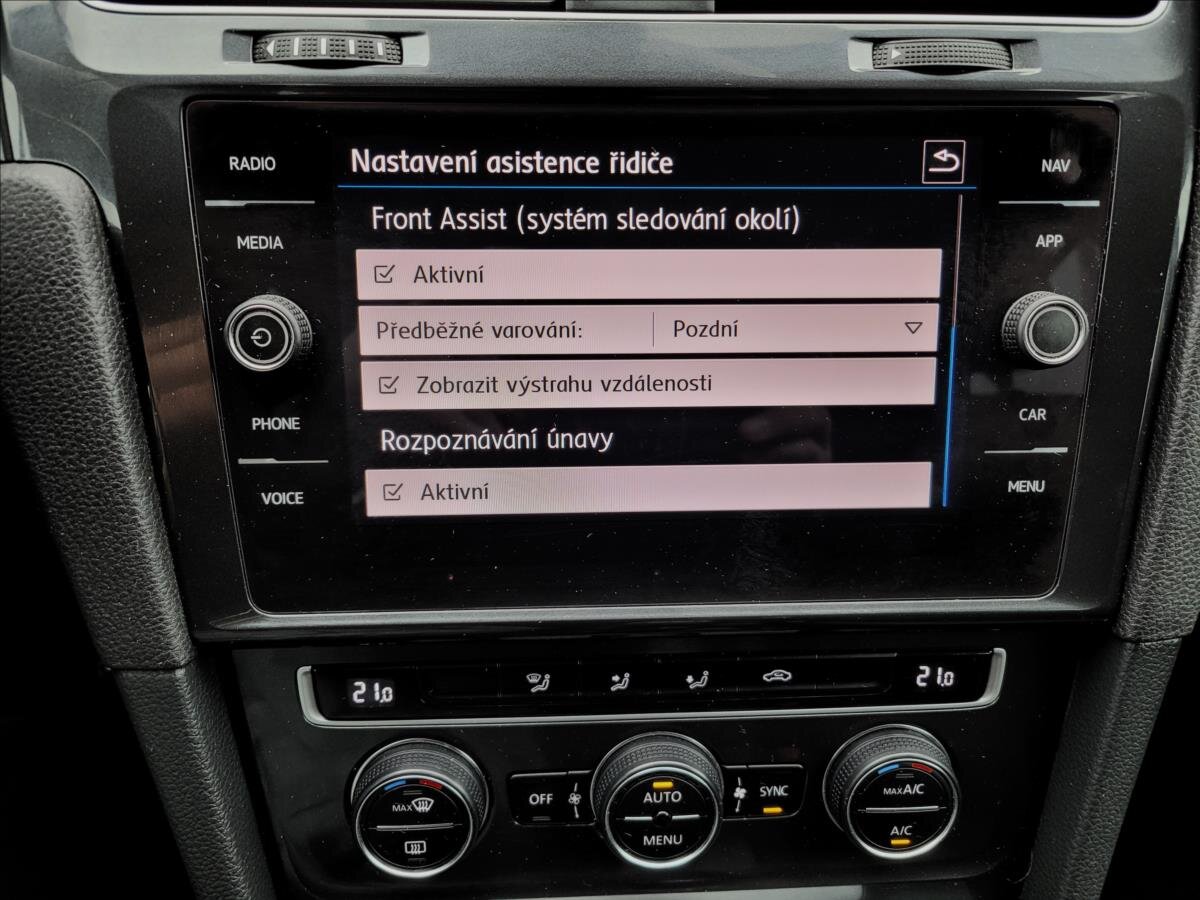 Volkswagen Golf Kombi 999,0 85 kw