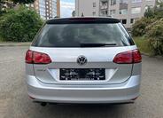 Volkswagen Golf 21