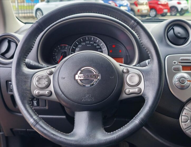 Nissan Micra Hatchback 1,2 l 59 kw