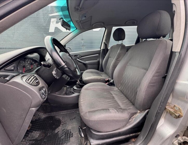 Ford Focus Kombi 1,6 l 74 kw