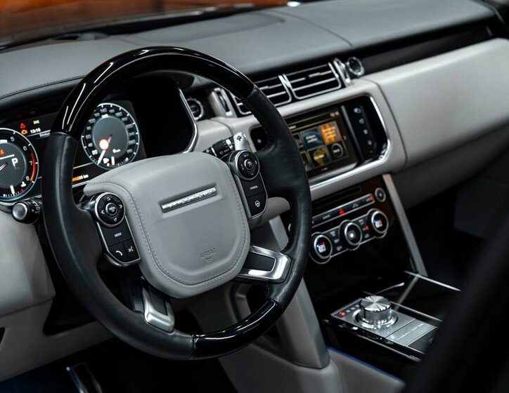 Land Rover Range Rover SUV / Terénní 5,0 l 405 kw