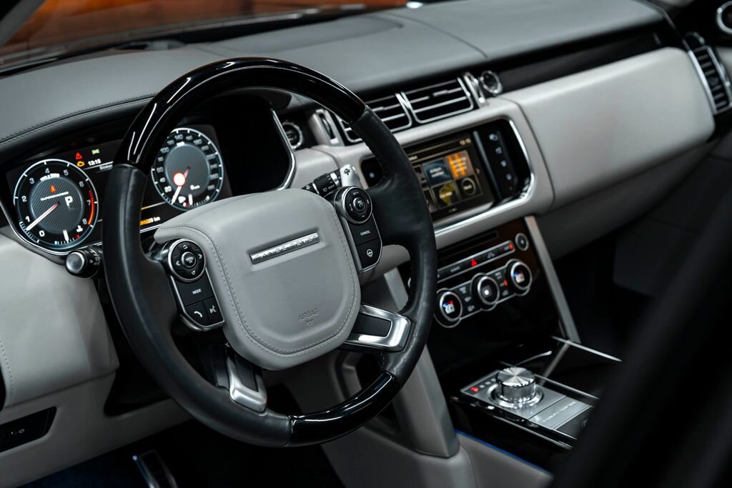 Land Rover Range Rover SUV / Terénní 5,0 l 405 kw