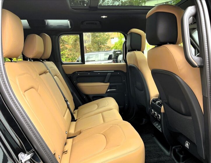 Land Rover Defender SUV / Terénní 5,0 l 313 kw