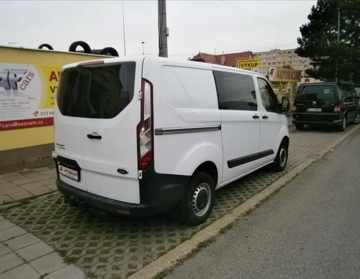 Ford Transit Custom 6